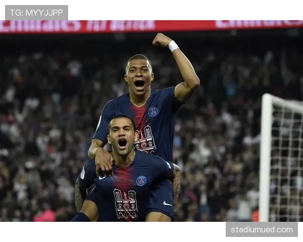 姆巴佩早餐吃鱼子酱配矿泉水,训练迟到被罚跑十圈? 姆巴佩早餐吃鱼子酱配矿泉水,训练迟到被罚跑十圈?